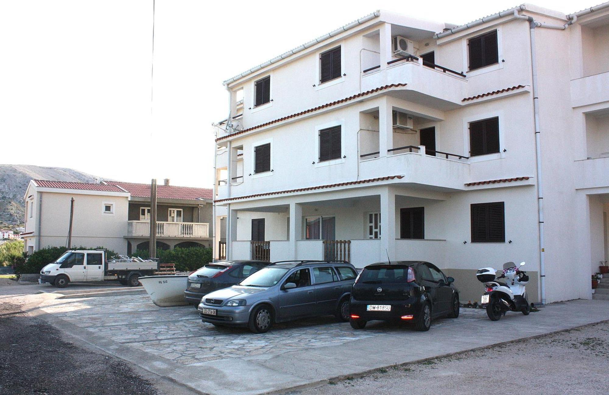 Batkoski Apartments Đảo Pag Ngoại thất bức ảnh