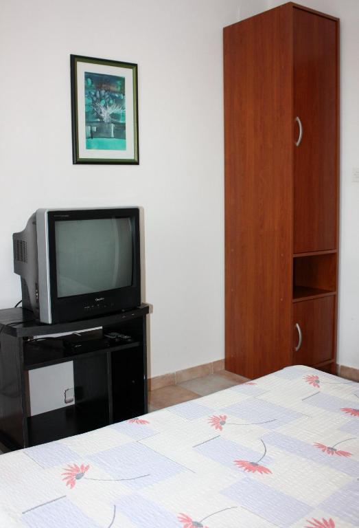 Batkoski Apartments Đảo Pag Ngoại thất bức ảnh
