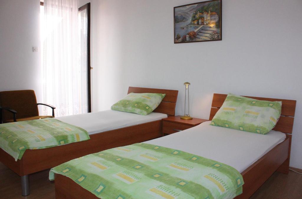 Batkoski Apartments Đảo Pag Ngoại thất bức ảnh